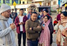 सीमांत गांव मिलम में मुख्यमंत्री ने की आई.टी.बी.पी जवानों और स्थानीय नागरिकों से भेंट सीमांत गांव मिलम में मुख्यमंत्री ने की आई.टी.बी.पी जवानों और स्थानीय नागरिकों से भेंट