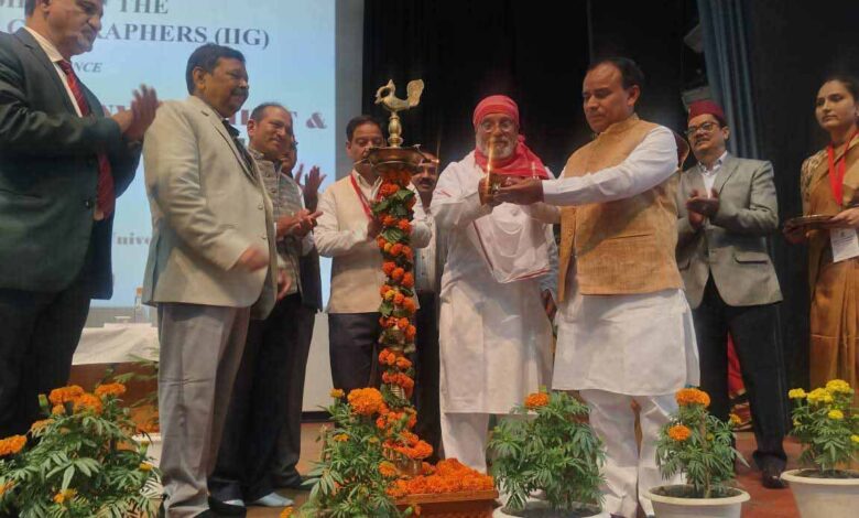 आज के समय में पूरे विश्व में जलवायु परिवर्तन बन रहा गंभीर विषयः डा. धन सिंह