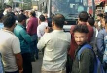 परिवहन महासंघ के आह्वान पर टैक्सी-मैक्सी चालकों ने किया चक्का जाम परिवहन महासंघ के आह्वान पर टैक्सी-मैक्सी चालकों ने किया चक्का जाम