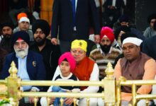 मुख्यमंत्री धामी ने रेसकोर्स गुरुद्वारा में सुने शबद कीर्तन