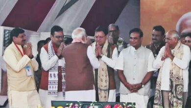 मुख्यमंत्री धामी पटना (बिहार) में नवनिर्वाचित सरकार के शपथ ग्रहण समारोह में हुए शामिल