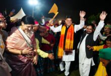 मुख्यमंत्री आवास में हर्षोल्लास व सांस्कृतिक गौरव के साथ मनाया गया इगास पर्व मुख्यमंत्री आवास में हर्षोल्लास व सांस्कृतिक गौरव के साथ मनाया गया इगास पर्व