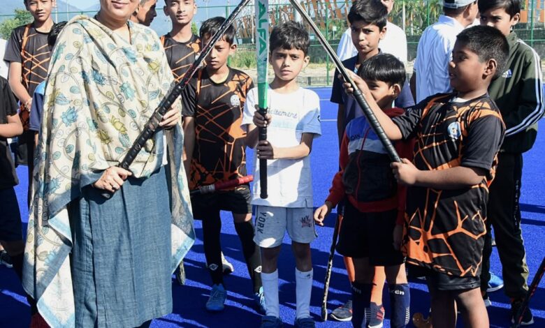 हॉकी का पुराना गौरव लौटाने का संकल्प लें खिलाड़ी : रेखा आर्या