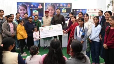 वंचित असहाय बालिका ही हमारे जीवन की वास्तविक नंदा-सुनंदा देवियांः डीएम