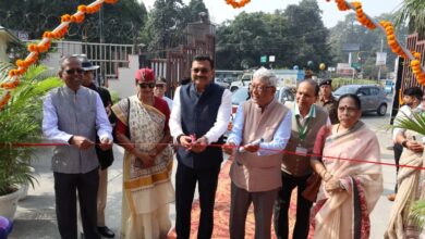 मुख्य सचिव आनंद वर्द्धन ने पुस्तक मेले का किया उद्घाटन