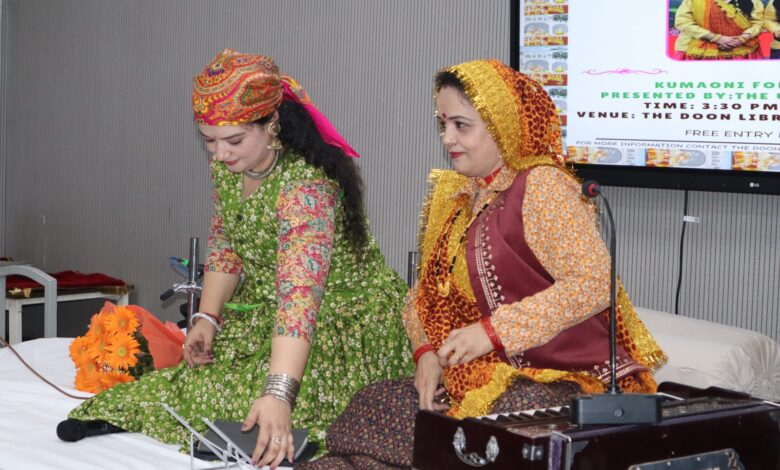 दून पुस्तकालय में माधुरी बड़थ्वाल और उप्रेती सिस्टर्स की प्रस्तुतियों ने बांधा समा रामलाल की कठपुतली देख आनंदित हुए बच्चे