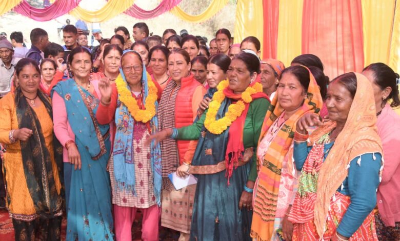 विकास और भाजपा एक दूसरे के पर्यायवाची : रेखा आर्या