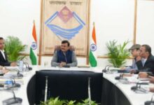 सीएस ने सिंचाई विभाग और संबंधित विभागों और एजेंसियों को नदी से सटे क्षेत्र में बाढ़ नियंत्रण और अन्य सुरक्षात्मक कार्यों को करने के निर्देश दिए