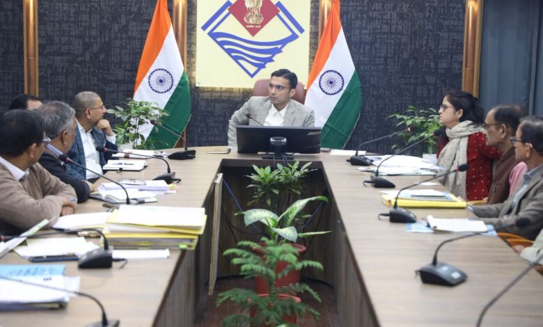 हम सबकी भूमिका है अत्यंत गहनः-डीएम