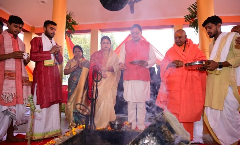 मुख्यमंत्री ने घोषणा की कि मेन मार्ग से सुनहरा मार्ग चौराहे को शहीद चौक के नाम दिया जाएगा