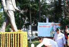 मुख्यमंत्री  ने प्रथम चीफ ऑफ डिफेंस स्टाफ स्व. जनरल बिपिन रावत की चतुर्थ पुण्यतिथि पर उनकी प्रतिमा पर पुष्पचक्र अर्पित कर श्रद्धांजलि दी