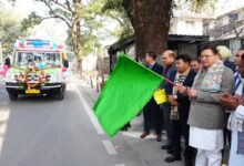 सीएम ने किया “ग्रामीण गढ़वाल समग्र स्वास्थ्य सेवा परियोजना” के अंतर्गत मोबाइल मेडिकल यूनिट वाहनों का फ्लैग‑ऑफ सीएम ने किया “ग्रामीण गढ़वाल समग्र स्वास्थ्य सेवा परियोजना” के अंतर्गत मोबाइल मेडिकल यूनिट वाहनों का फ्लैग‑ऑफ