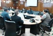 वन विभाग की ”गैर प्रकाष्ठ वन उपज का विकास तथा हर्बल एवं एरोमा टूरिज्म परियोजना“ के अन्तर्गत राज्य स्तरीय अनुश्रवण समिति की बैठक आयोजित