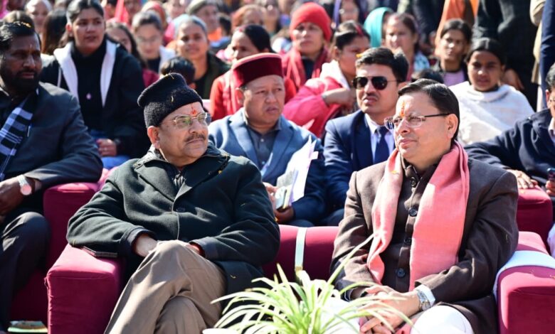 सीएम धामी ने “मन की बात” कार्यक्रम के 129 वें एपिसोड को आम जन एवं विद्यार्थियों के साथ सुना