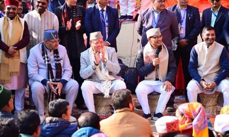 309 बसावटों को जोड़ने के लिए 1228.2 किमी सड़कों के निर्माण के लिए 1706.94 करोड़ रुपये की धनराशि स्वीकृत