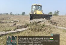 एमडीडीए की अवैध निर्माण व प्लॉटिंग पर कार्रवाई जारी, उपाध्यक्ष बंशीधर तिवारी बोले—नियमों से खिलवाड़ बर्दाश्त नहीं एमडीडीए की अवैध निर्माण व प्लॉटिंग पर कार्रवाई जारी, उपाध्यक्ष बंशीधर तिवारी बोले—नियमों से खिलवाड़ बर्दाश्त नहीं