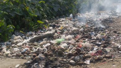 राजमार्गों पर सार्वजनिक स्थानों पर फैले कूड़े-कचरे पर जिलाधिकारी की सख्ती राजमार्गों पर सार्वजनिक स्थानों पर फैले कूड़े-कचरे पर जिलाधिकारी की सख्ती