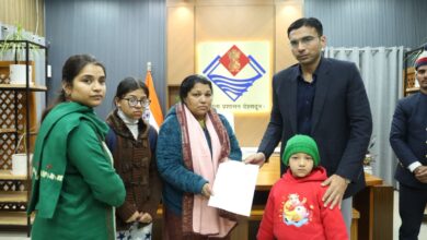 विधावा शांति राणा को रोजगार, बेटी अंशिका की शिक्षा भार वहन करेगा जिला प्रशासन एवं संस्थान