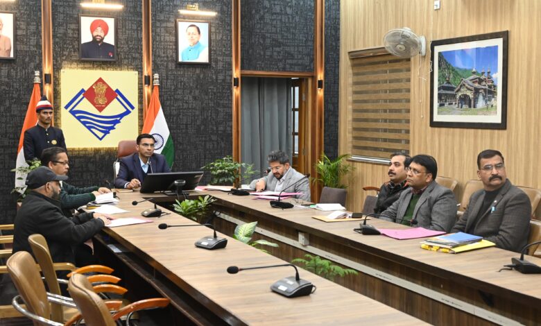 “जन-जन की सरकार, जन-जन के द्वार अभियान”  अंतर्गत  सरकार की जनकल्याणकारी योजनाओं से शत् प्रतिशत् पात्र व्यक्तियो लाभान्वित करें विभागः डीएम