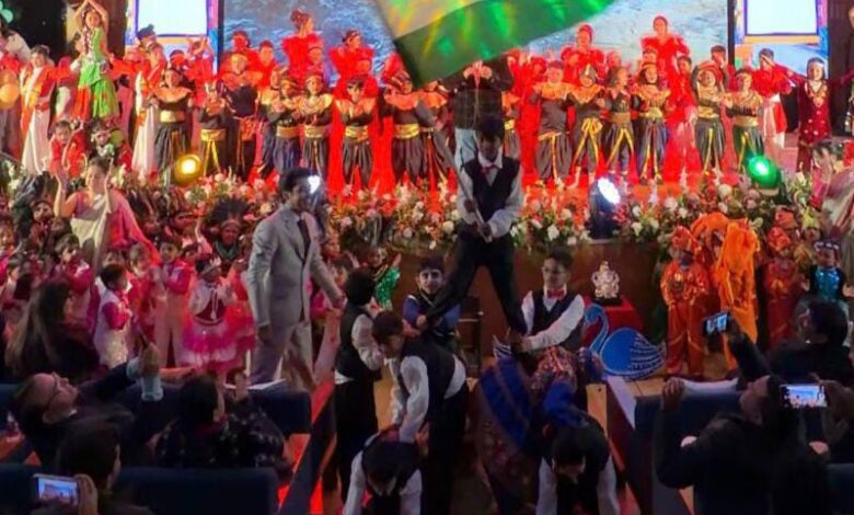 द पाॅली किड्स स्कूल डीएल रोड के वार्षिकोत्सव में स्कूली बच्चों ने रंगारंग सांस्कृतिक प्रस्तुतियों से दर्शकों का मन मोह लिया द पाॅली किड्स स्कूल डीएल रोड के वार्षिकोत्सव में स्कूली बच्चों ने रंगारंग सांस्कृतिक प्रस्तुतियों से दर्शकों का मन मोह लिया