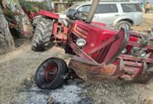 ट्रैक्टर-ट्रॉली व बाइक की जोरदार भिड़ंत से गई दो लोगों की जान ट्रैक्टर-ट्रॉली व बाइक की जोरदार भिड़ंत से गई दो लोगों की जान
