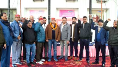 पांच दिवसीय कार्य सप्ताह की मांग पर प्रदर्शन