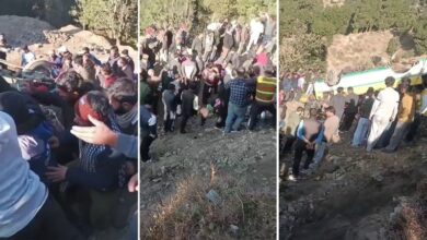 गहरी खाई में गिरी बस, 12 लोगों की मौके पर मौत, एक दर्जन से अधिक यात्री गंभीर घायल 