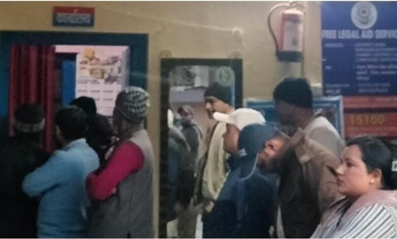 चमोली जिले के पीपलकोटी में स्कूली छात्रों पर जानलेवा हमला, सरिया से सिर फोड़ा, चौदह टांके लगे