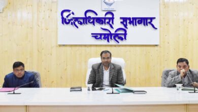 पीएमजीएसवाई से निर्मित सड़कों के कार्यों में तेजी लाकर लाए रैकिंग में सुधार : डीएम