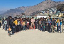 खेल के मैदान गोपेश्वर में पहुँचे फायर फाइटर्स, भविष्य के चैंपियंस ने सीखे आग से जंग के गुर खेल के मैदान गोपेश्वर में पहुँचे फायर फाइटर्स, भविष्य के चैंपियंस ने सीखे आग से जंग के गुर