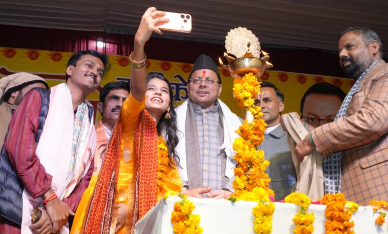 मैथिली ठाकुर साधना, संस्कृति और युवा प्रेरणा का सशक्त प्रतीक : मुख्यमंत्री