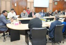 पलायन रोकथाम व सीमांत क्षेत्रों में रोजगार योजनाओं को तेज़ी से लागू करने के निर्देश पलायन रोकथाम व सीमांत क्षेत्रों में रोजगार योजनाओं को तेज़ी से लागू करने के निर्देश