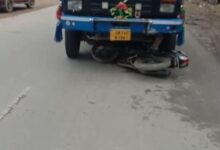 नशे में डंपर चालक ने युवक को कुचला, घायल युवक को ले जा रही 108 एंबुलेंस रास्ते में हुई खराब, 18 वर्षीय युवक ने तोड़ा दम नशे में डंपर चालक ने युवक को कुचला, घायल युवक को ले जा रही 108 एंबुलेंस रास्ते में हुई खराब, 18 वर्षीय युवक ने तोड़ा दम