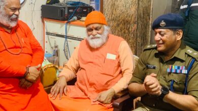 महाशिवरात्रि पर्व के अवसर पर एसएसपी देहरादून द्वारा टपकेश्वर मंदिर का भ्रमण कर लिया सुरक्षा व्यवस्थाओं का जायजा