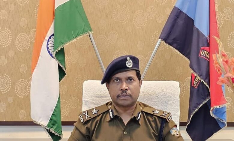 न्यायालयों को बम से उड़ाने की धमकी का मामला: राजीव स्वरूप ने न्यायालय की सुरक्षा में तैनात सुरक्षाबलों की संख्या बढ़ाने और प्रवेश द्वारों पर सघन चैकिंग सुनिश्चित कराने को निर्देशित किया न्यायालयों को बम से उड़ाने की धमकी का मामला: राजीव स्वरूप ने न्यायालय की सुरक्षा में तैनात सुरक्षाबलों की संख्या बढ़ाने और प्रवेश द्वारों पर सघन चैकिंग सुनिश्चित कराने को निर्देशित किया