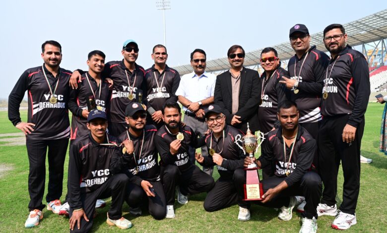 देहरादून और हल्द्वानी के पत्रकारों के बीच मैत्री क्रिकेट मैच का शानदार आयोजन देहरादून और हल्द्वानी के पत्रकारों के बीच मैत्री क्रिकेट मैच का शानदार आयोजन