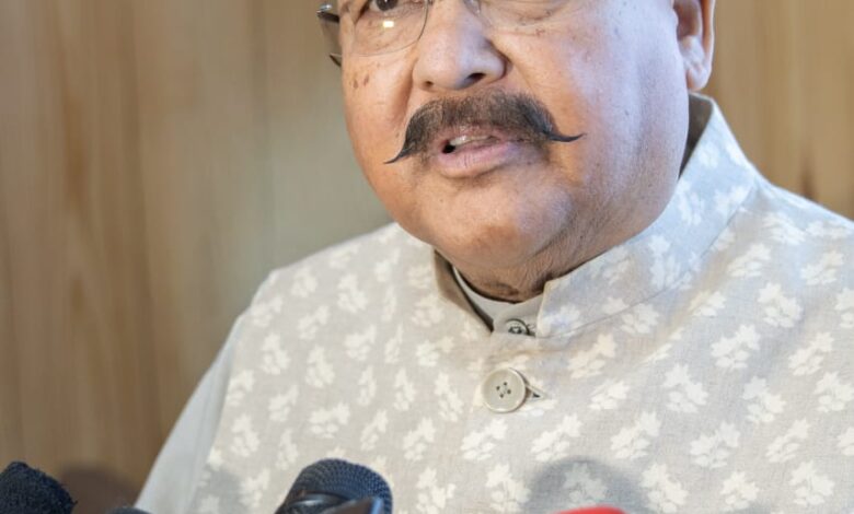 भराड़ीसैंण (गैरसैंण) में सदन चलने को लेकर महाराज ने कांग्रेस पर साधा निशाना