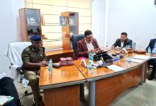 चारधाम यात्रा प्रबंधन पर व्यापक चर्चा, पुलिस प्रशासन ने साझा की रणनीति चारधाम यात्रा प्रबंधन पर व्यापक चर्चा, पुलिस प्रशासन ने साझा की रणनीति