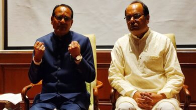 केंद्रीय कृषि मंत्री शिवराज सिंह चौहान ने रिकार्ड खाद्यान्न उत्पादन के आंकड़े प्रस्तुत किए केंद्रीय कृषि मंत्री शिवराज सिंह चौहान ने रिकार्ड खाद्यान्न उत्पादन के आंकड़े प्रस्तुत किए