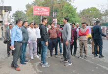 डीएम ने अधिकारियों के संग शहर में रोड कटिंग उपरांत मार्गों के रेस्टोरेशन कार्यों का व्यापक निरीक्षण किया