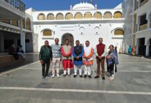 पूज्य महंत देवेंद्र दास महाराज जी को होली और आगामी झंडा साहिब पर्व की महासभा के पदाधिकारियों ने शुभकामनाएं दी पूज्य महंत देवेंद्र दास महाराज जी को होली और आगामी झंडा साहिब पर्व की महासभा के पदाधिकारियों ने शुभकामनाएं दी