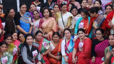 ‘‘साड़ी गौरव मैराथन’’ में महिलाओं ने दिखाया उत्साह, परम्परा और स्वास्थ्य जागरूकता का दिया संदेश