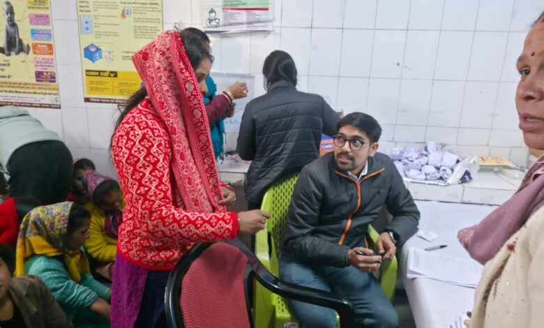 जिला चिकित्सालय गोपेश्वर में सभी प्रकार की सर्जरी की सुविधा उपलब्ध : डॉ पवन पाल सीएमओ चमोली