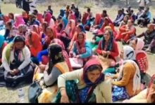 सीपीआईएम ने थराली में रैली निकालकर केंद्र और राज्य सरकार की नीतियों के खिलाफ की नारेबाजी