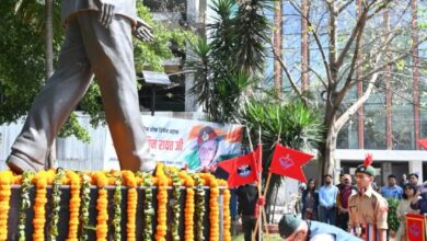 सैनिक कल्याण मंत्री गणेश जोशी ने जनरल बिपिन रावत की जयंती पर उन्हें पुष्पचक्र अर्पित कर दी श्रद्धांजलि