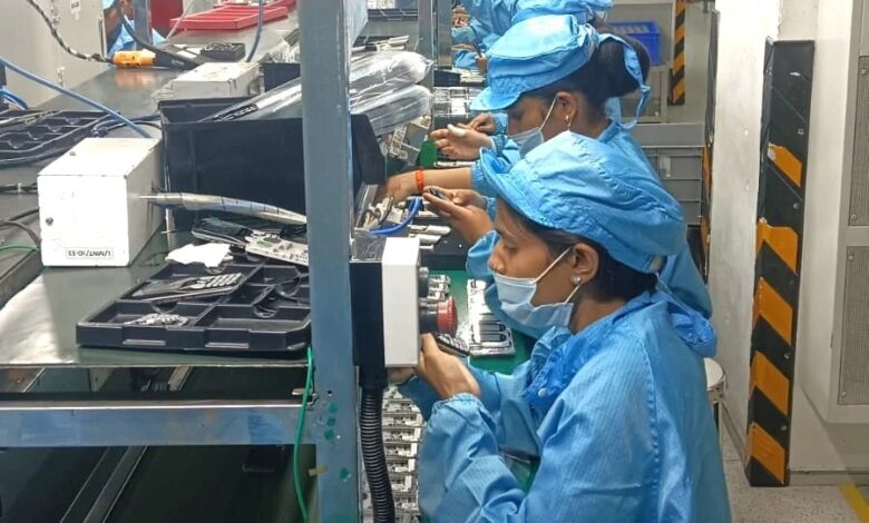 लावा ने वंचित समुदायों की महिलाओं को मैन्युफैक्चरिंग में नए अवसर देकर सशक्त बनाया