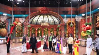 25 साल बाद ममता कुलकर्णी की वापसी, कलर्स के ‘लाफ्टर शेफ्स अनलिमिटेड एंटरटेनमेंट’ पर पुरानी यादों का जश्न