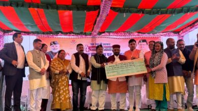 4 साल बेमिसाल कार्यक्रम का जिला मुख्यालय गोपेश्वर में पुलिस मैदान में भव्य शुभारंभ