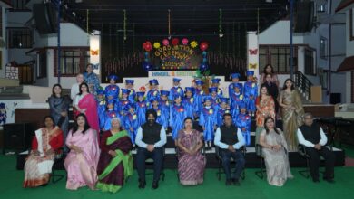 द आर्यन स्कूल में यूकेजी विद्यार्थियों के लिए स्नातक दिवस आयोजित