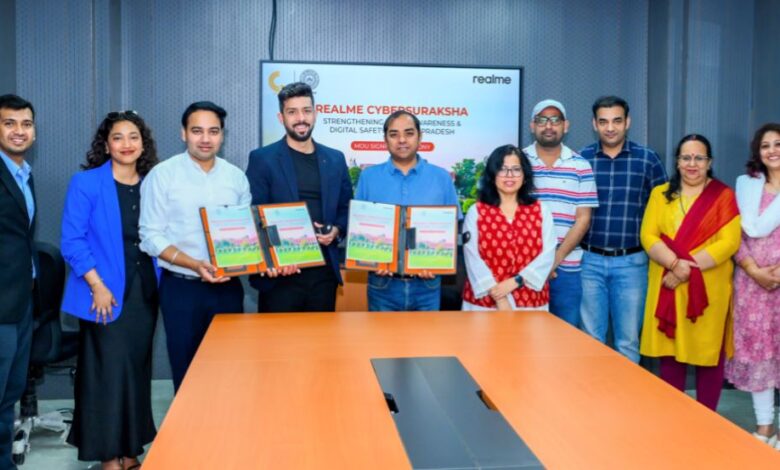 रियलमी ने उत्तर प्रदेश में साइबर सुरक्षा साक्षरता बढ़ाने के लिए IIT कानपुर के C3iHub के साथ साझेदारी की रियलमी ने उत्तर प्रदेश में साइबर सुरक्षा साक्षरता बढ़ाने के लिए IIT कानपुर के C3iHub के साथ साझेदारी की